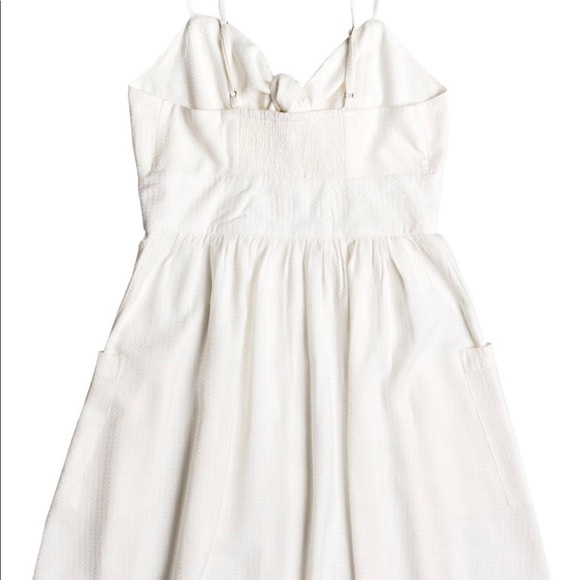 Roxy Under the Cali Sun - Picture 8 of 8